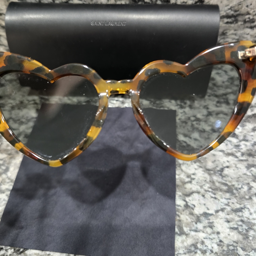 Authentic Saint Laurent Loulou Tortoise Heart Sunglasses - Picture 3 of 6